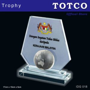 Exclusive Globe Plaque Award IDG 018