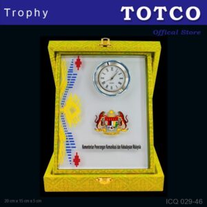 Memorable Crystal Clock Series ICQ 029-46