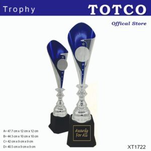 Plastic Trophy XT1722